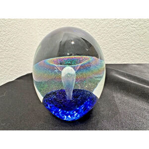 ROBERT EICKHOLT Art Glass Egg Shape Signed 2001 Paperweight